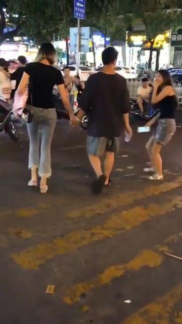 陈浩民 街上 偶遇明星,惊喜瞬间引网友热议