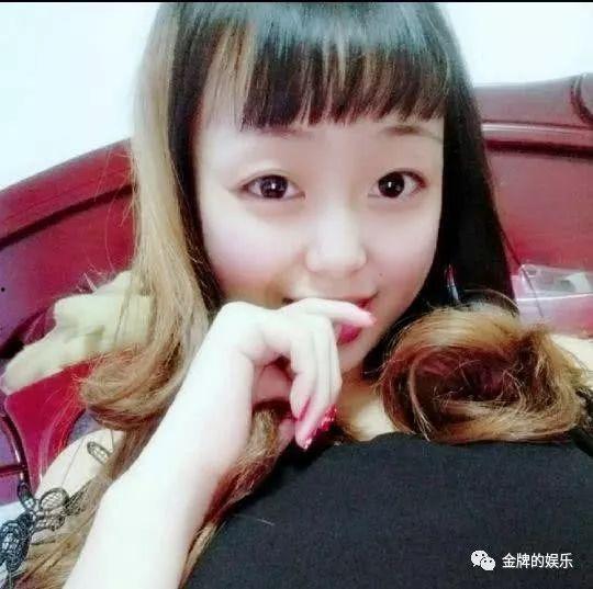 网红小吃货小姐姐视频,网红小吃货小姐姐带你探秘美食世界